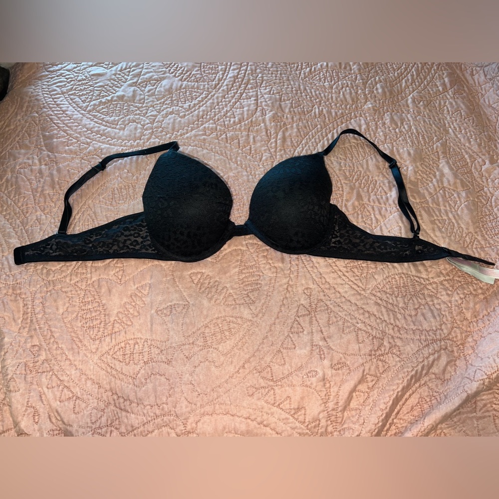 Used Victoria’s Secret PINK Wear Everywhere Push Up Bra. Size 36B